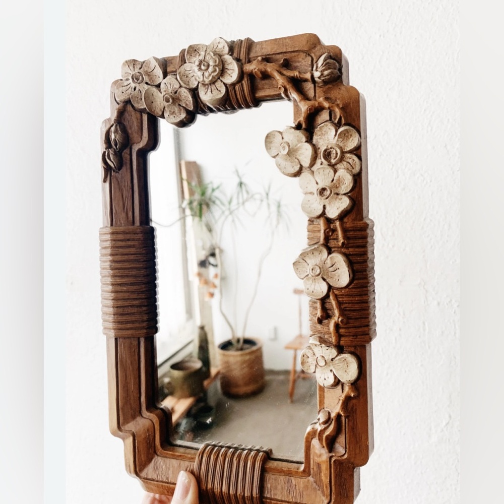 Vintage Dogwood Resin Mirror Wall Decor Wicker Accents